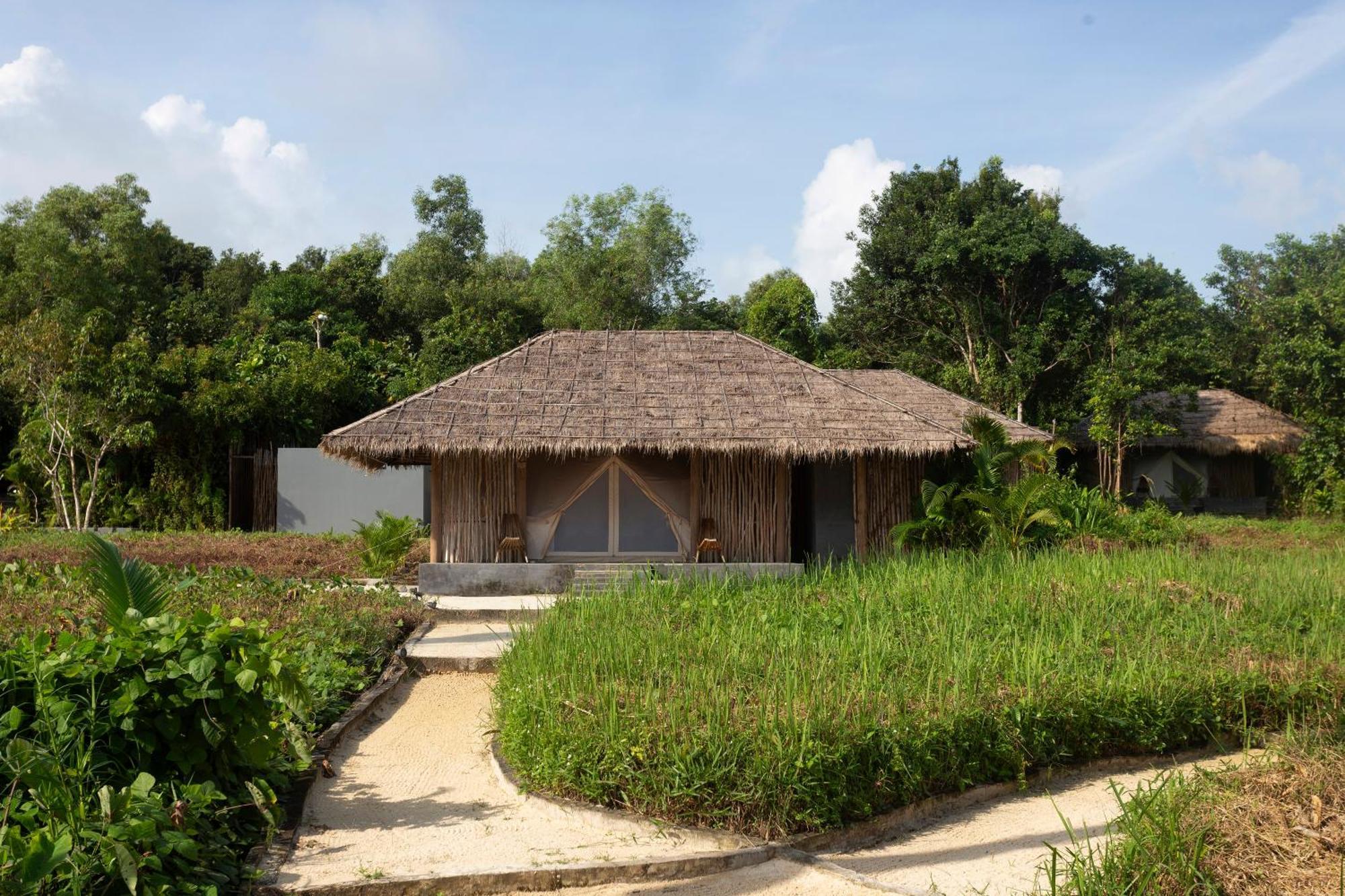 Tamu Koh Rong Hotel Pagoda Beach Ngoại thất bức ảnh