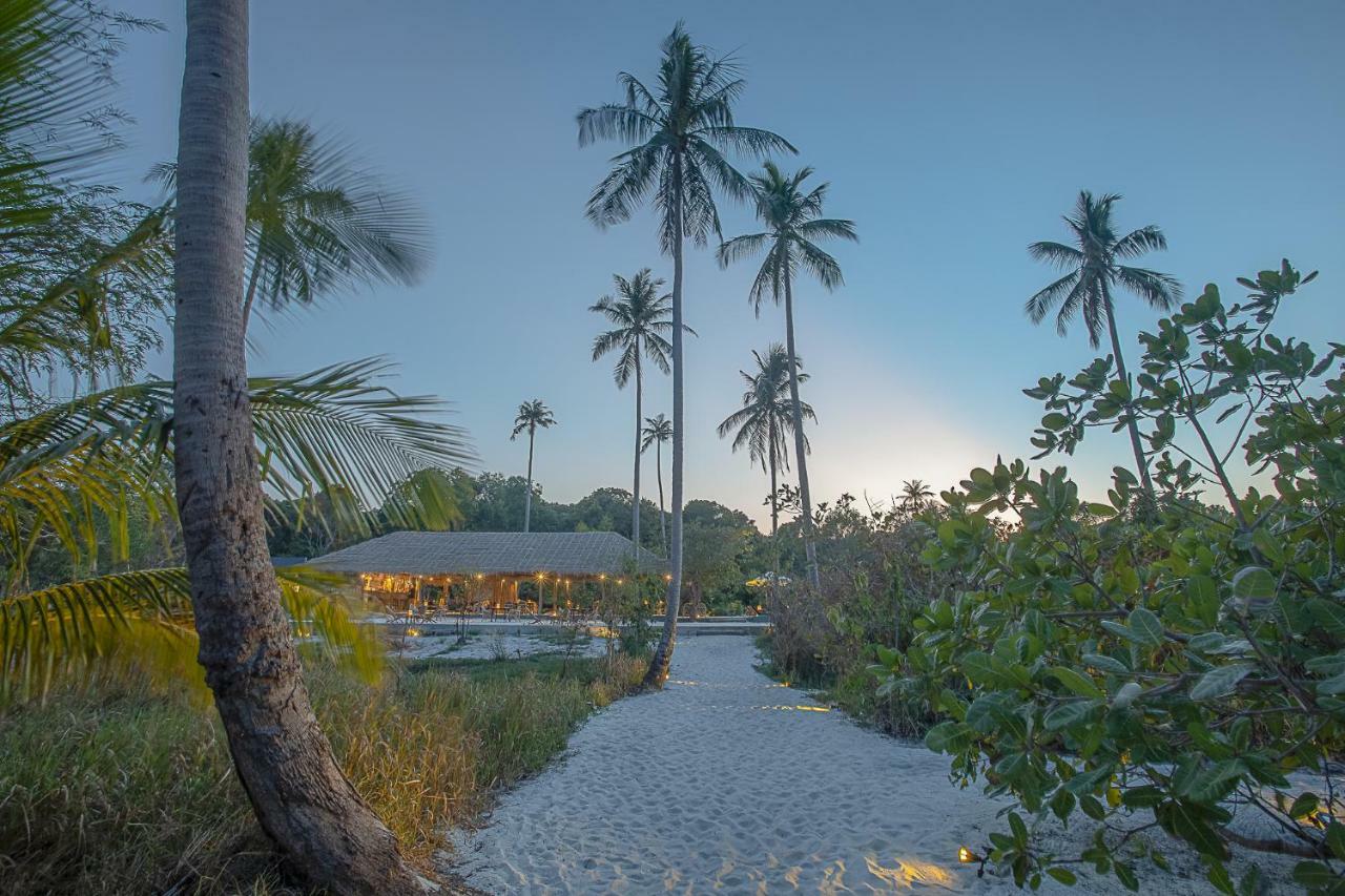 Tamu Koh Rong Hotel Pagoda Beach Ngoại thất bức ảnh